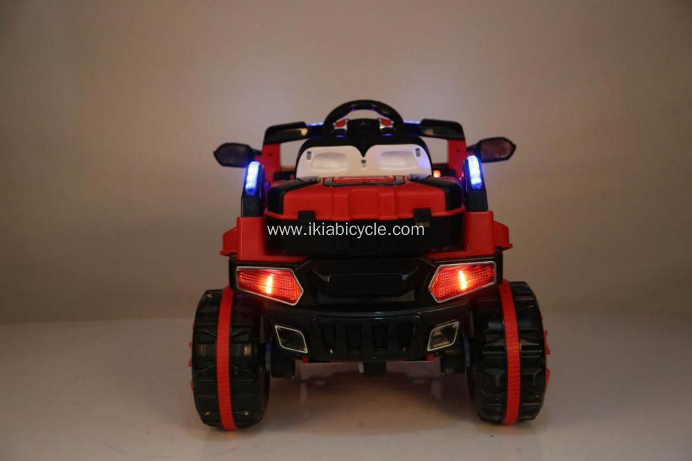 Wila sarnaqañax auton control remoto ukampiw .